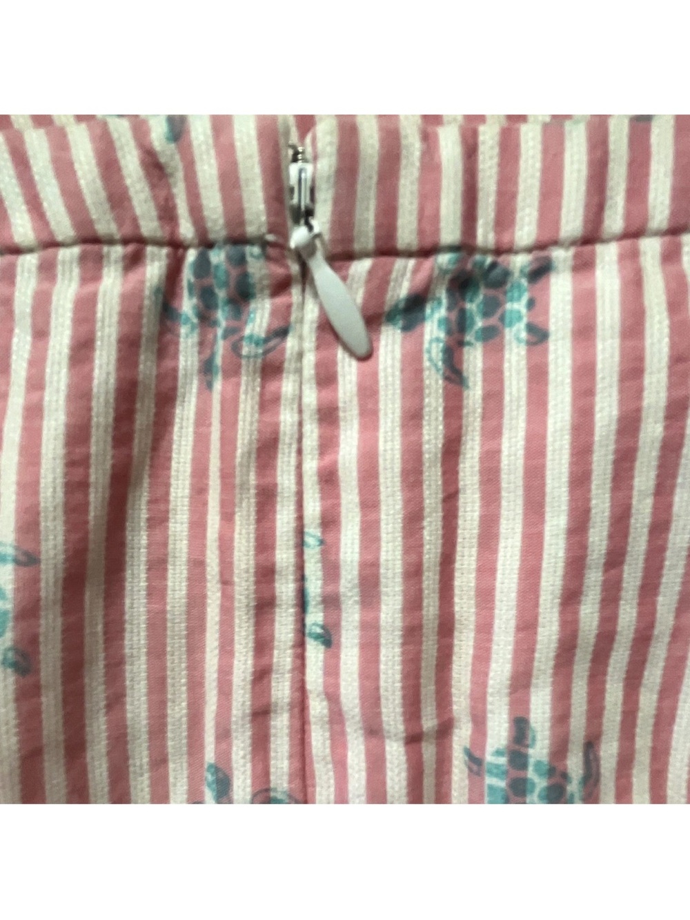 Vineyard Vines Women’s Size 0 Seersucker Mini Skirt Striped Pink White Nautical - Picture 3 of 5